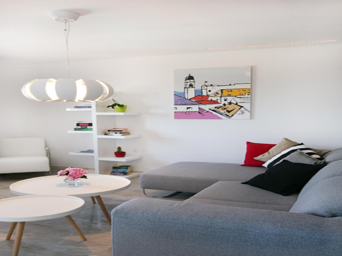 Carol Royal Apartment *