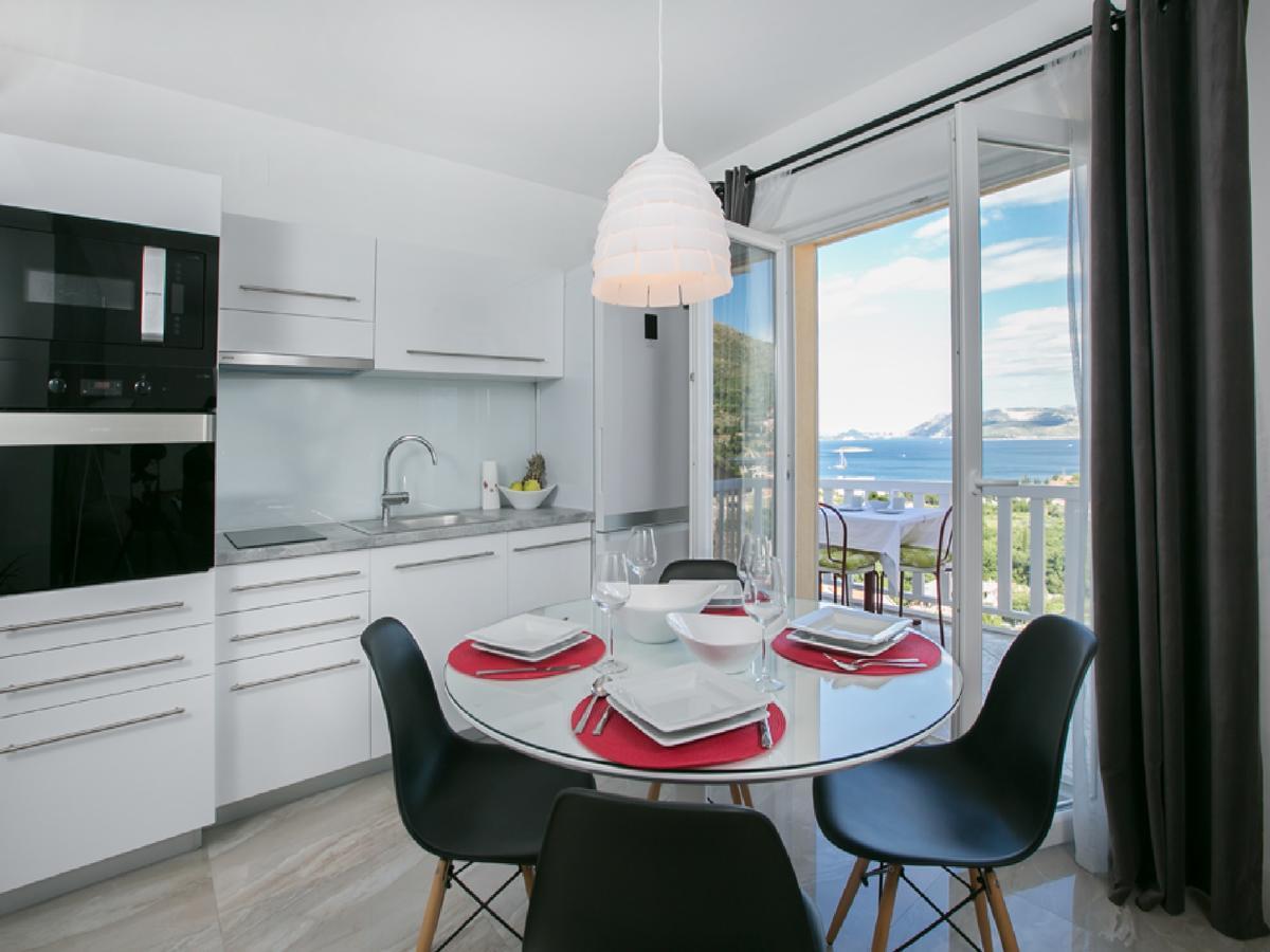 Apartament Carol Royal *